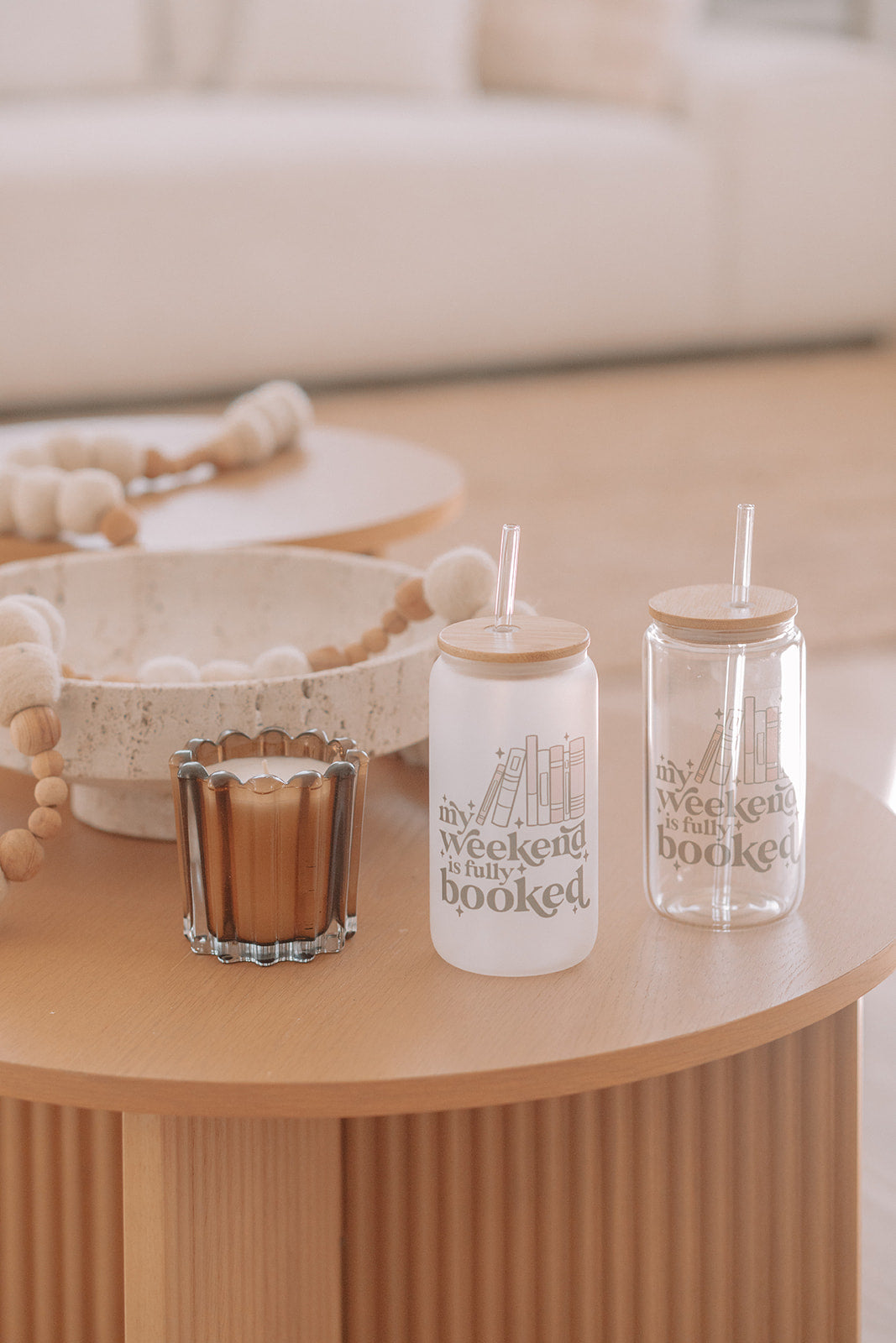 FULLY BOOKED GLASS TUMBLER