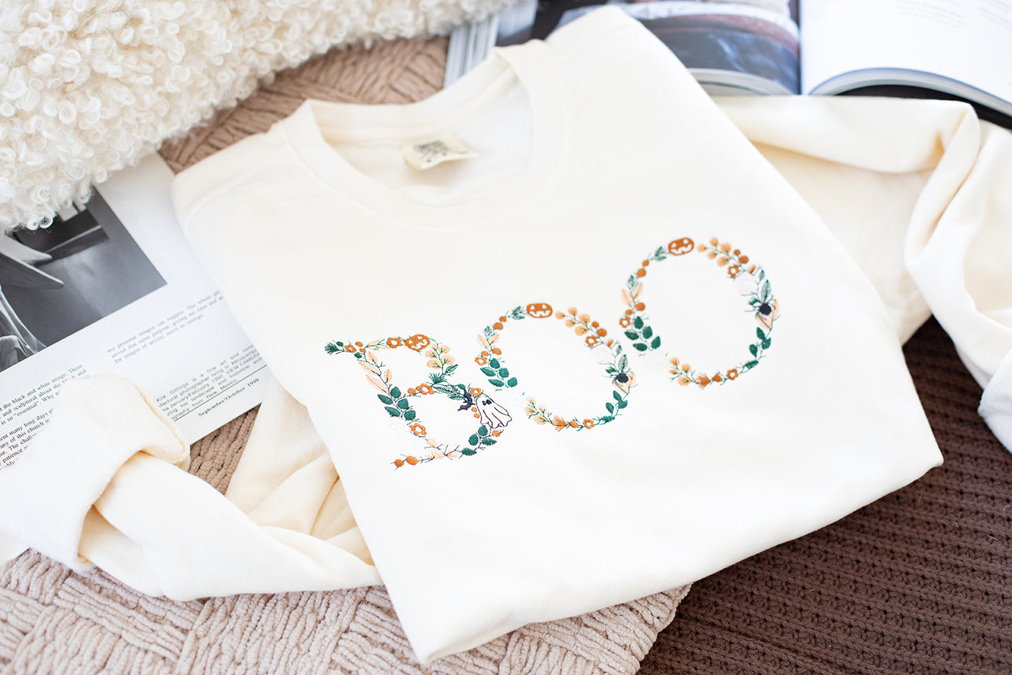 BOO EMBROIDERED SWEATSHIRT