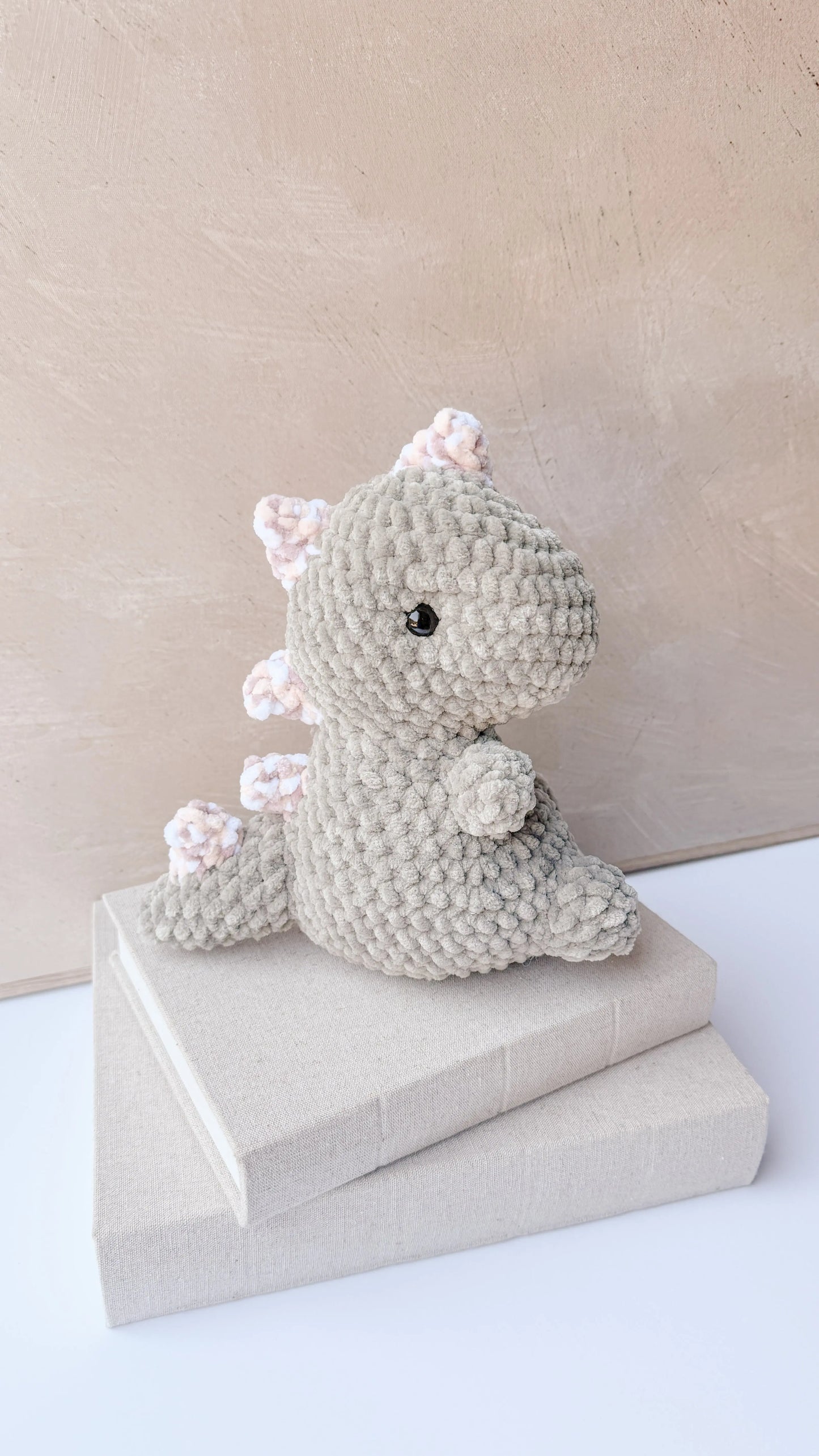 T-REX DINO PLUSHIE knotsandnook