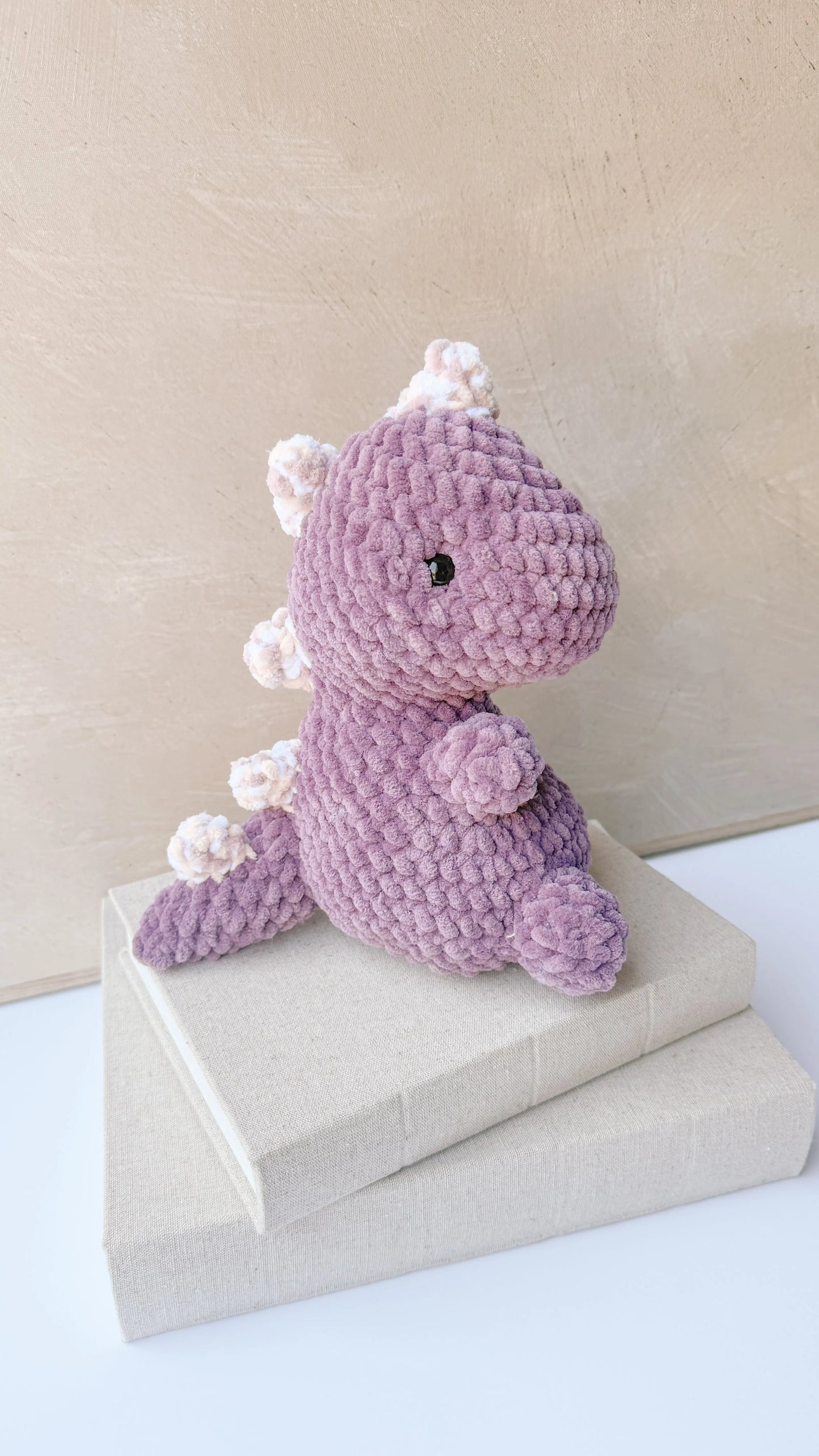 T-REX DINO PLUSHIE knotsandnook
