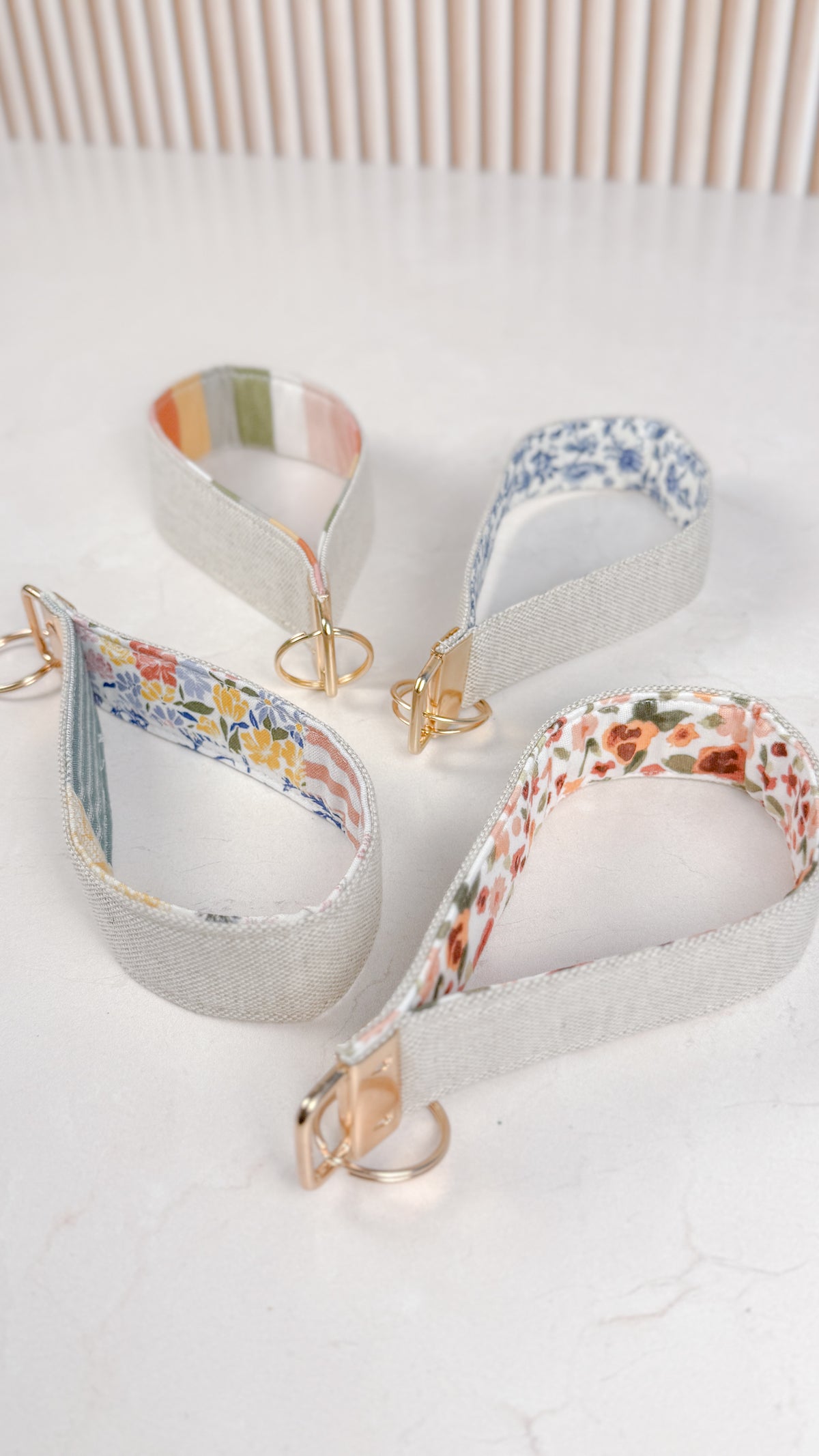 CANVAS WRISTLET KEYCHAIN