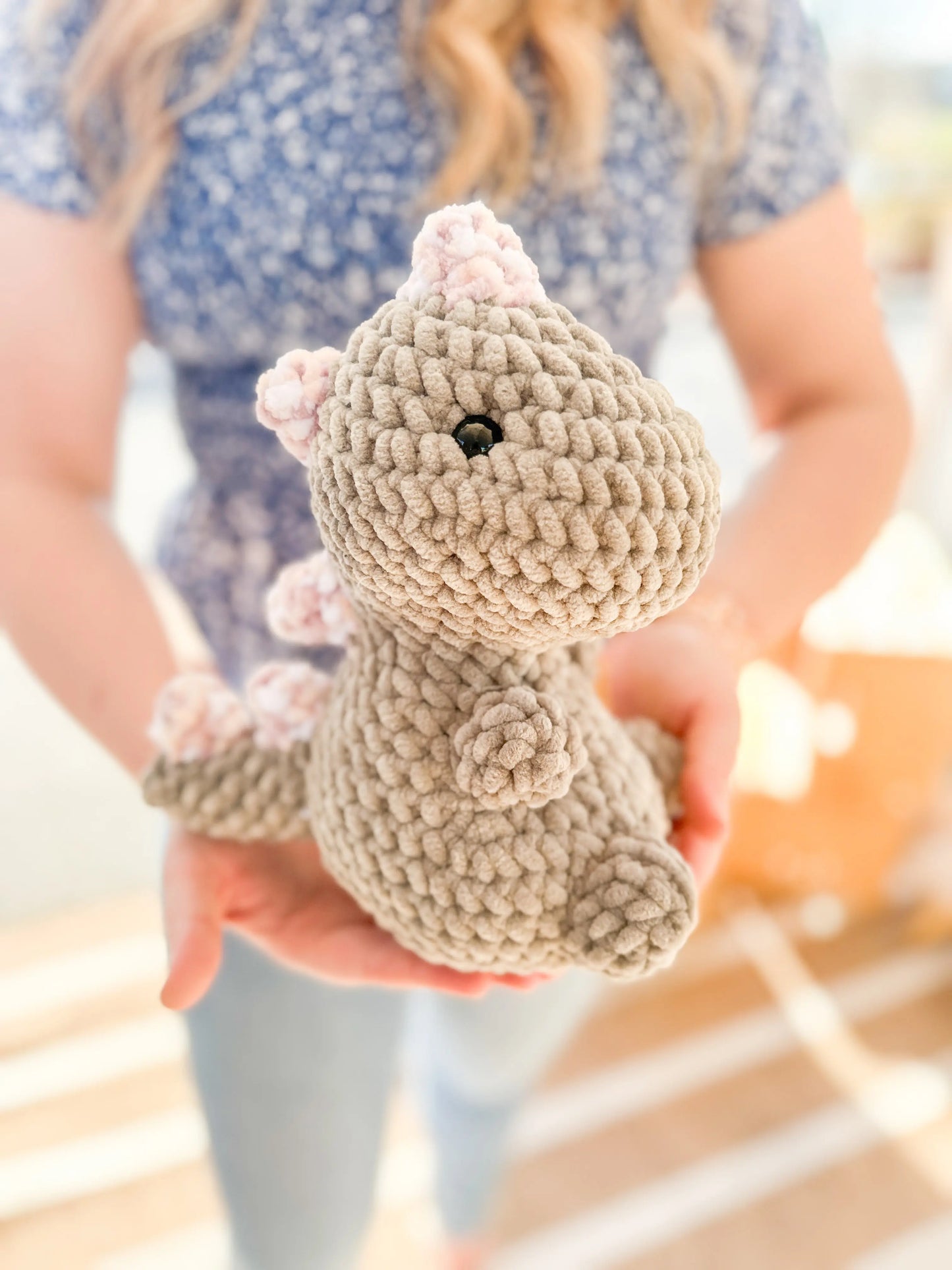 T-REX DINO PLUSHIE knotsandnook