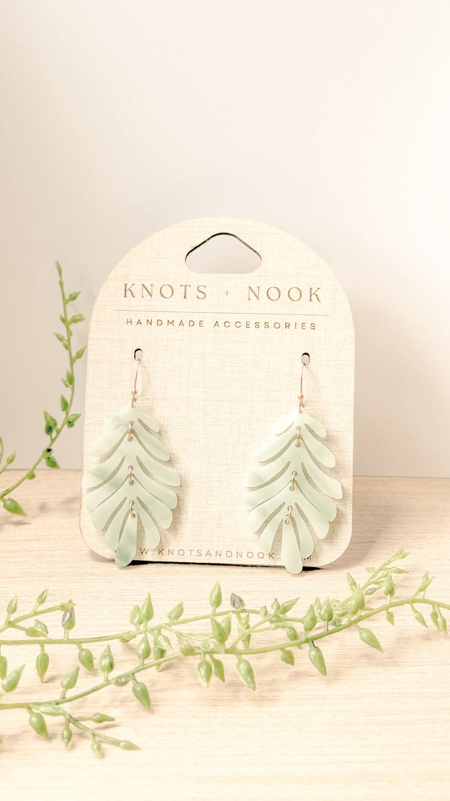 MARBLE LEAF EARRINGS knotsandnook