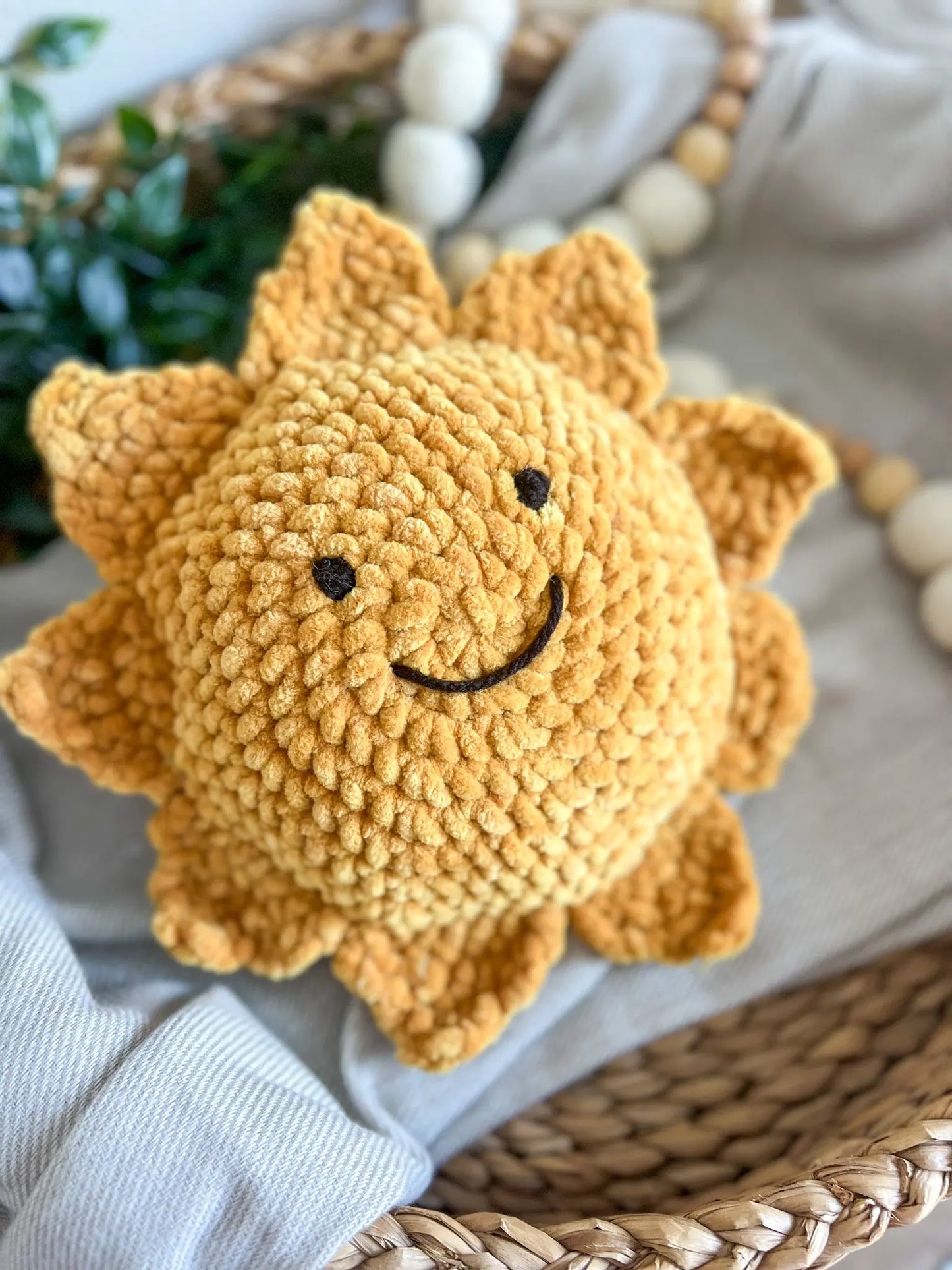 SUNSHINE PLUSHIE knotsandnook