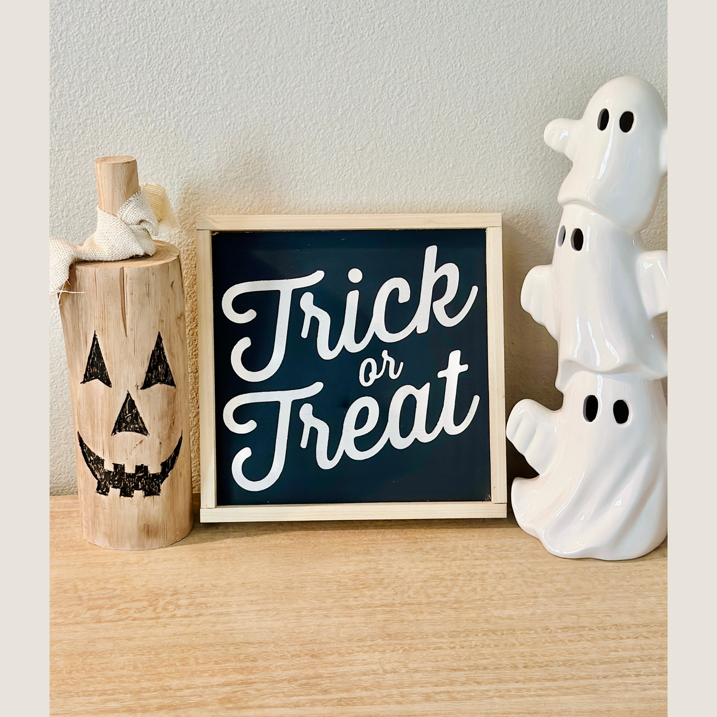 TRICK OR TREAT WOOD SIGN