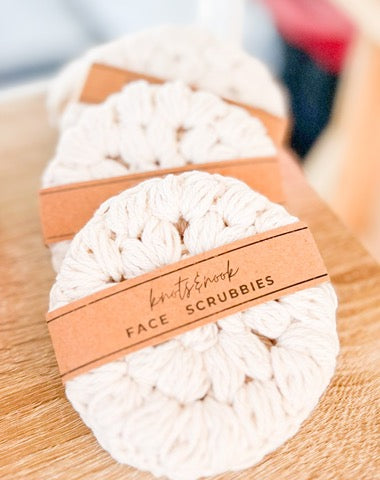 FACE SCRUBBIES