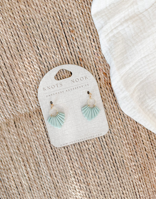 SCALLOP RING EARRINGS