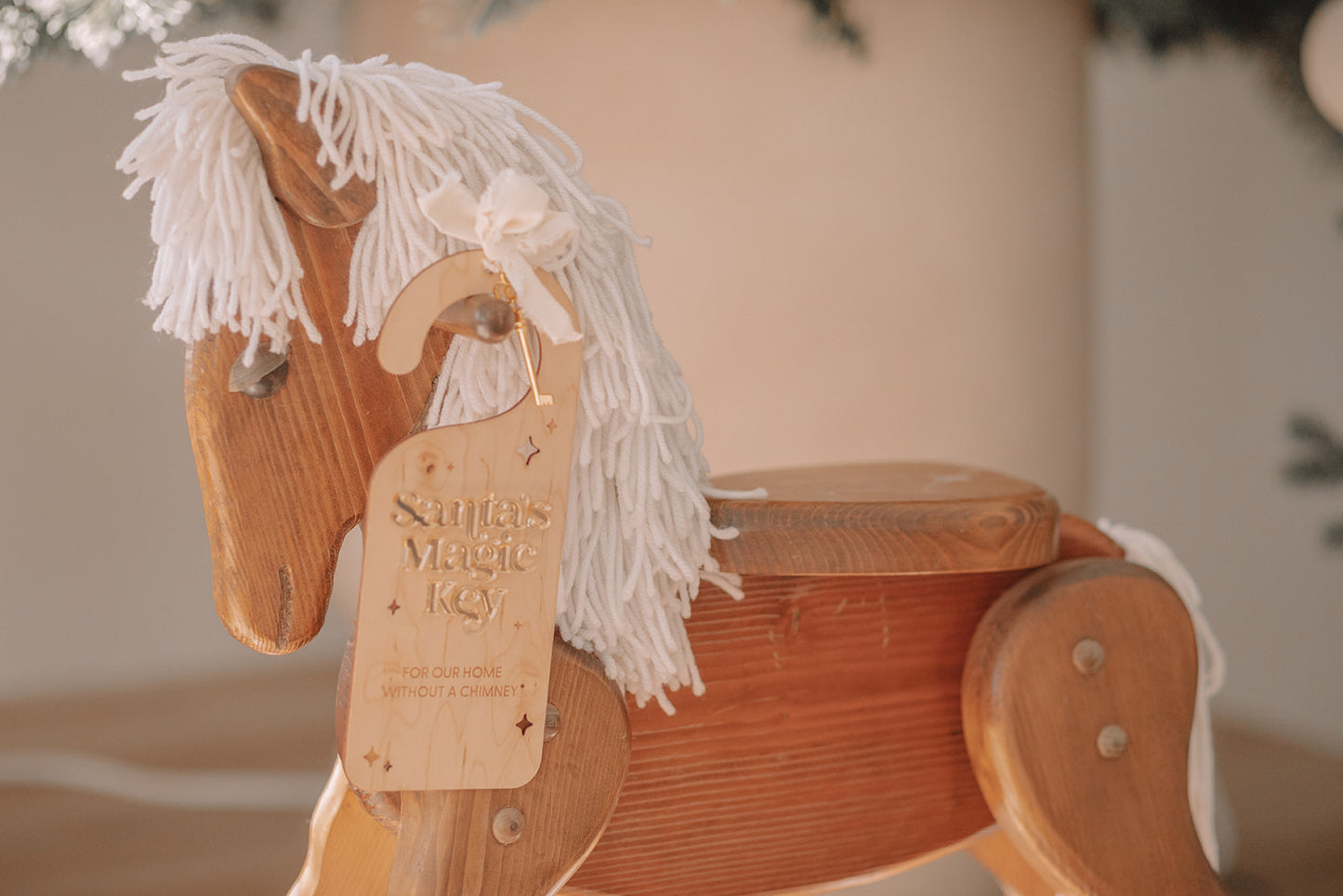 SANTA'S MAGIC KEY DOOR HANGER