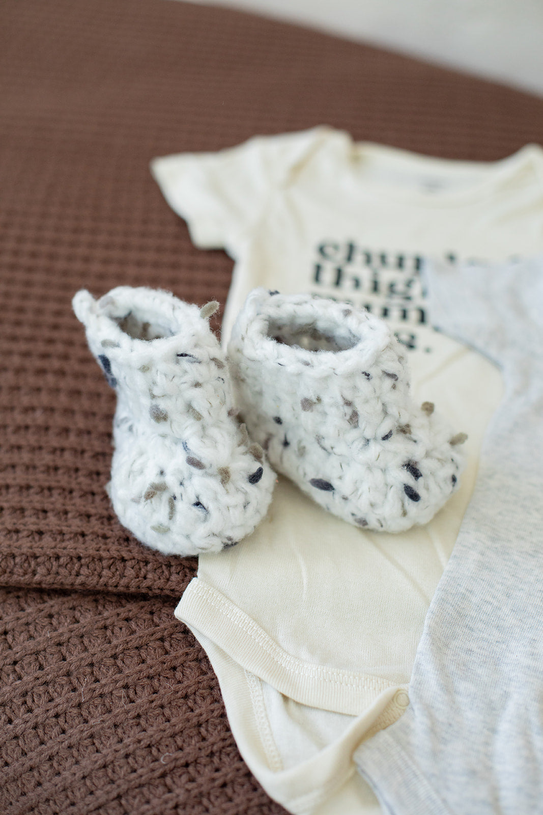 CROCHET BABY BOOTIES