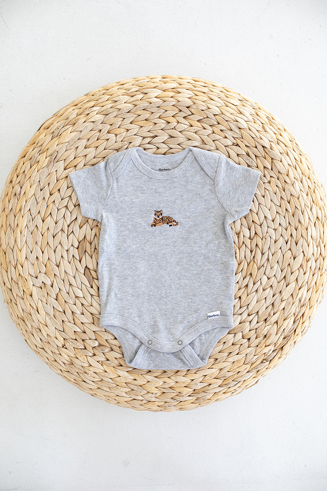 EMBROIDERED TIGER BABY BODYSUIT