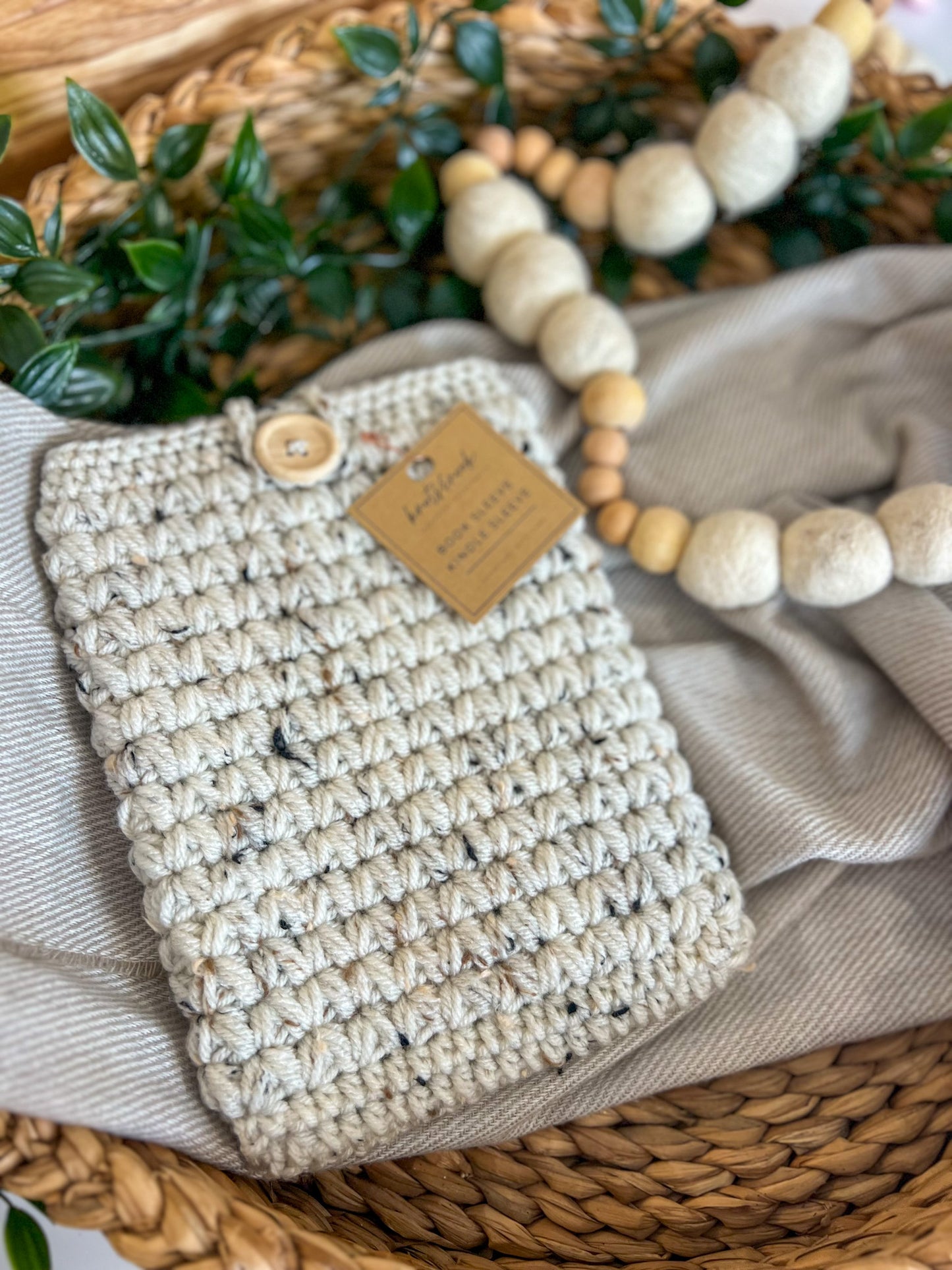 Crochet Kindle/Book Cover