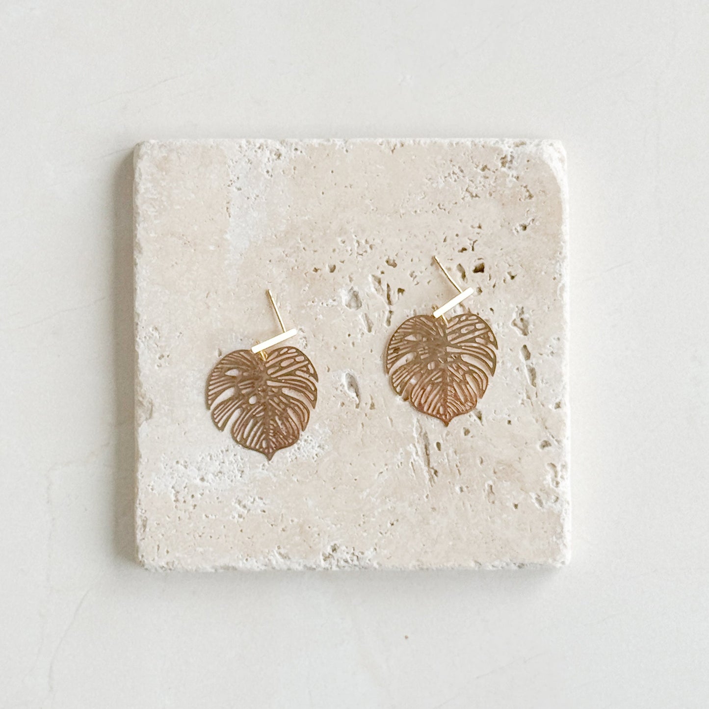 MONSTERA LEAF EARRINGS