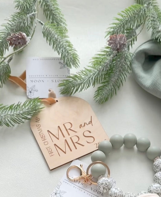 MRS AND MRS CHRISTMAS ORNAMENT