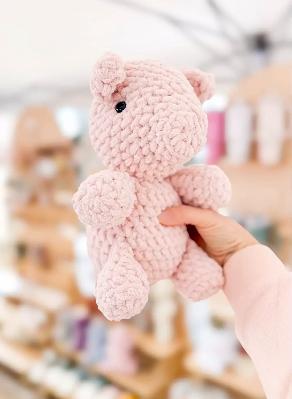 PIGGY PLUSHIE knotsandnook