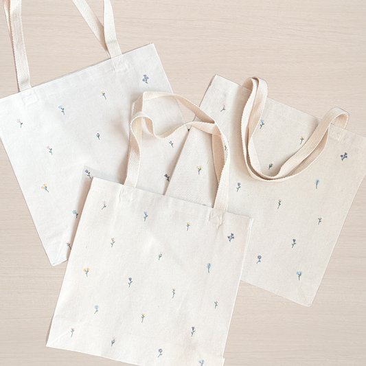 FLORAL EMBROIDERED CANVAS TOTE