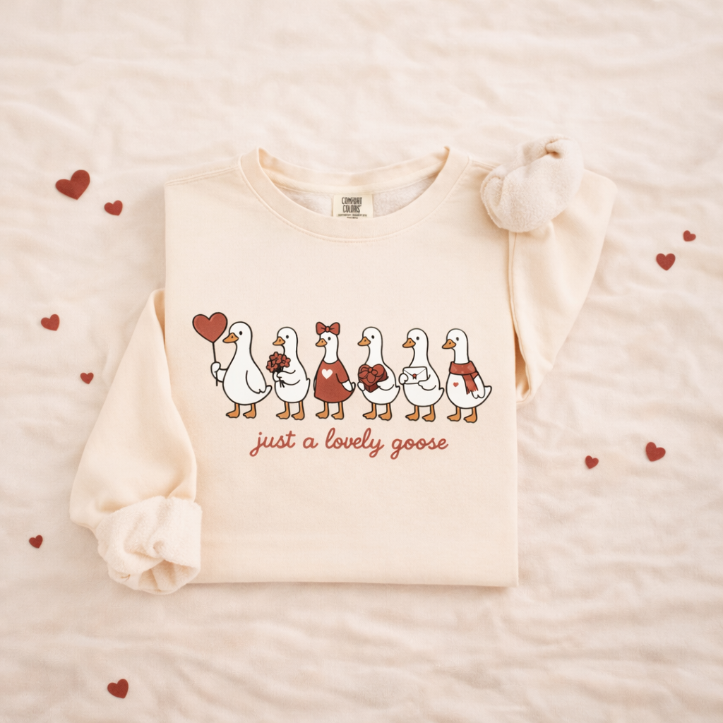 LOVELY GEESE SWEATSHIRT